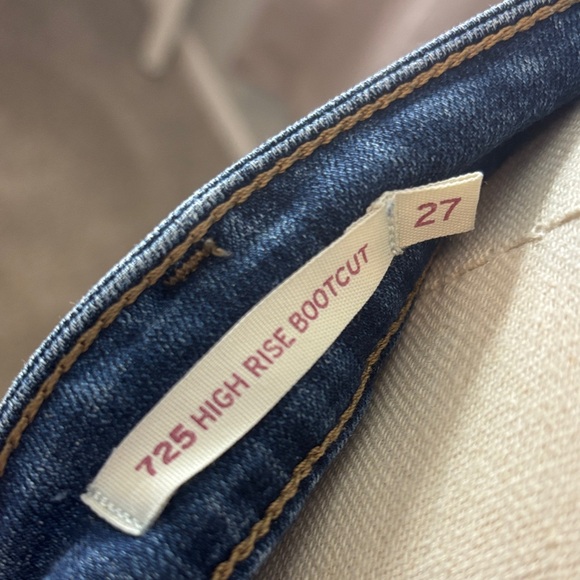 Levi's Women's Dark Blue Boot Cut Jeans - Picture 4 of 4